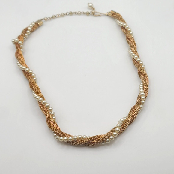 Vintage Coro Necklace Mesh Twisted Faux Pearl 16" - Picture 1 of 12